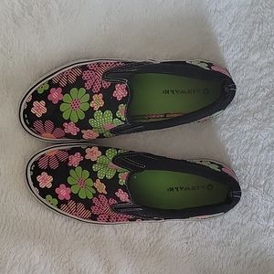 Airwalk slip on size 7.5